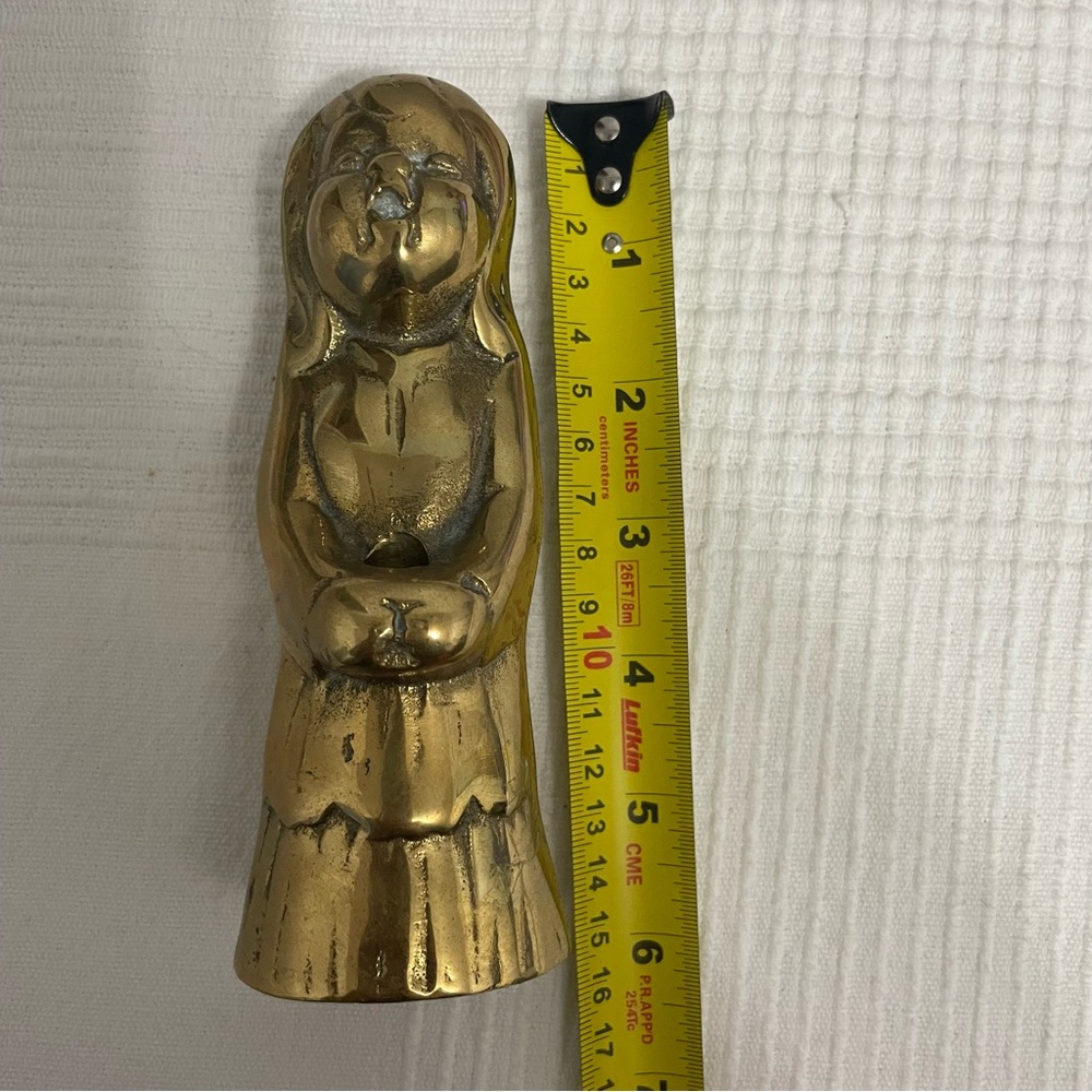 Brass 6’ Child Caroler Candle Holder - Picture 4 of 11